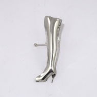 Silver kinky boot tie pin